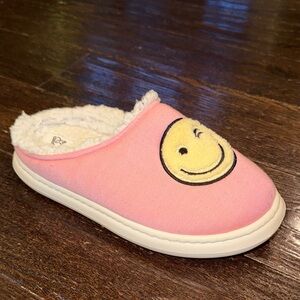 Art class Pink Slippers with Smiley Face XL (6)